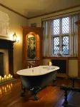 Great Fosters - Near Windsor - Romantic