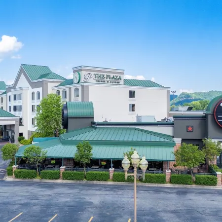The Plaza Hotel & Suites Winona