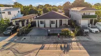 Villa Sunset by Glam Homes