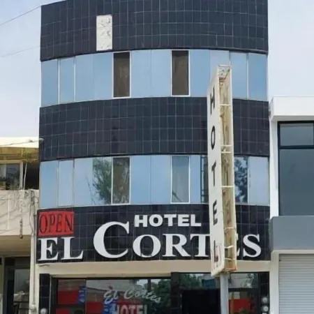 Hotel El Cortes