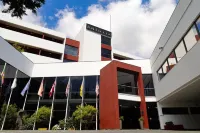 Antillia Hotel - ที่มีที่จอดรถ