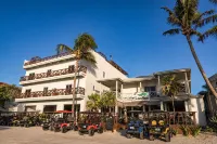 Sandbar Beachfront Hostel & Restaurant Hotel di 