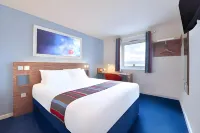 Travelodge Manchester Ancoats Hotel - breakfast