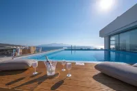 Glow Boutique Hotel & Suites - Pools