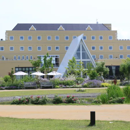 English Garden Hotel Reant Отели в г. Мицукэ