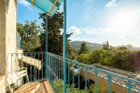 Jacuzzi Terrace Home by Sea N' Rent - Mountain view