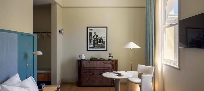 Owston Hotel Hotels in Fremantle