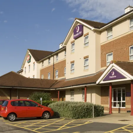 Premier Inn Newcastle (Metro Centre)