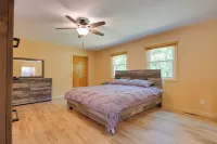 Lake Access & Private Dock: Brand New Minong Home - 2 stjerner