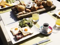 Nlh Mati Seafront - Neighborhood Lifestyle Hotels - breakfast