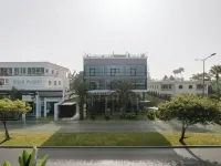 Eurostars Californie Hotels near APEBI