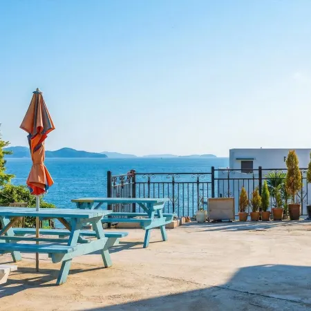Namhae Yanghwa Seaside Pension