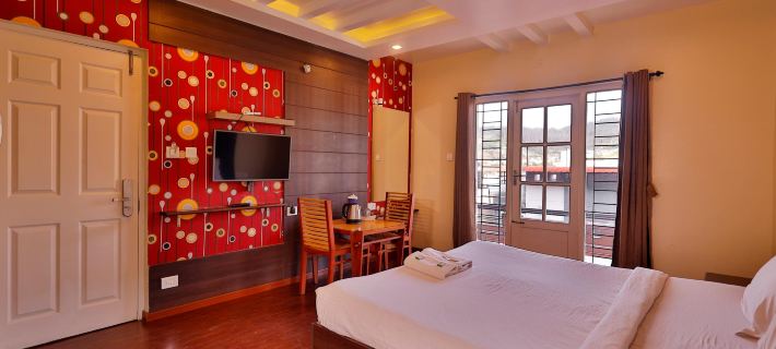 Dew Drop Inn Hotels in Udhagamandalam