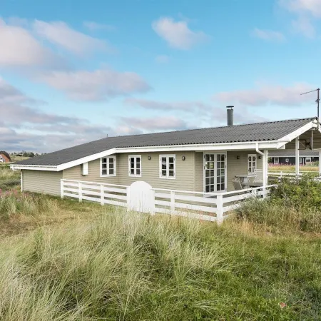 "Dortea" - 600m from the Sea