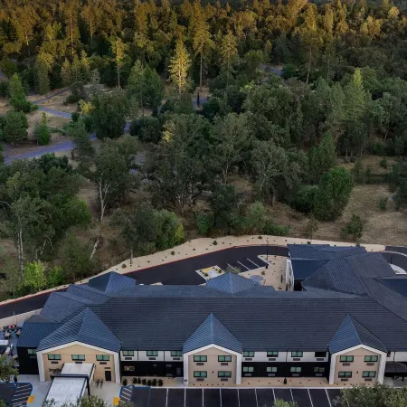The Inelle, Oakhurst Yosemite, a Tribute Portfolio Hotel
