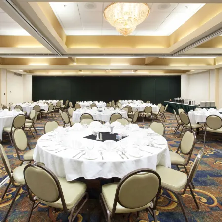 Holiday Inn GREAT FALLS-CONVENTION CENTER by IHG