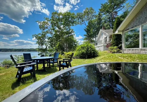 Lucky Stone Retreat - Private Beach & Acadia View - parking