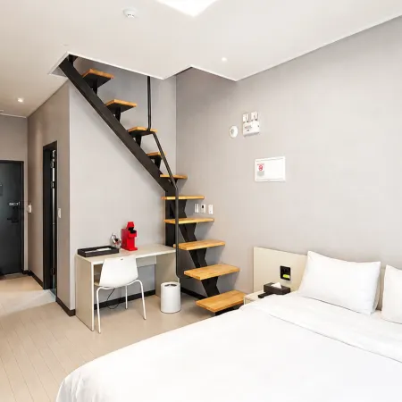 Naju Duplex Residence Hotel