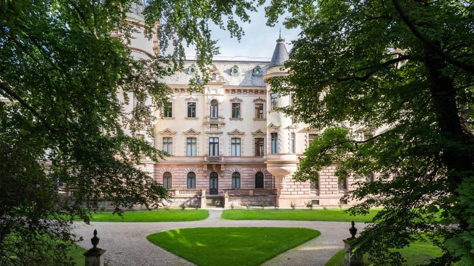 elaya hotel regensburg city center, Trademark Collection by Wyndham