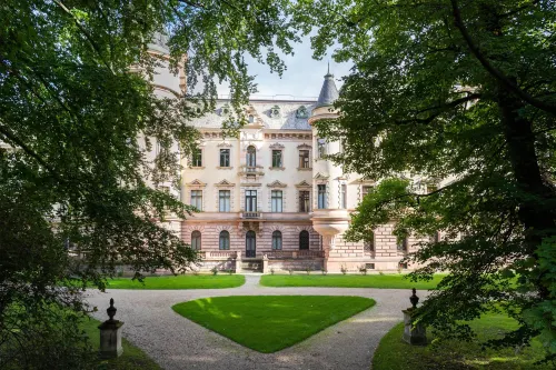 elaya hotel regensburg city center, Trademark Collection by Wyndham - 3-Star