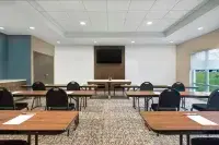 Hampton Inn by Hilton Midland - Pet Friendly