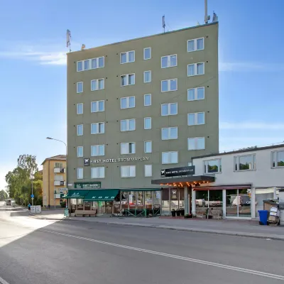 فيرست هوتل برومابلان Hotels near كُنجسهولمن