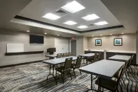 Hampton Inn & Suites West Melbourne-Palm Bay Road - Parkplatz