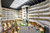 DoubleTree by Hilton Davenport - 4-Star