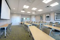 Hampton Inn Bar Harbor - Kitchens