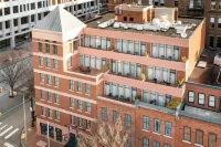 The Berkeley Hotel - Pet friendly