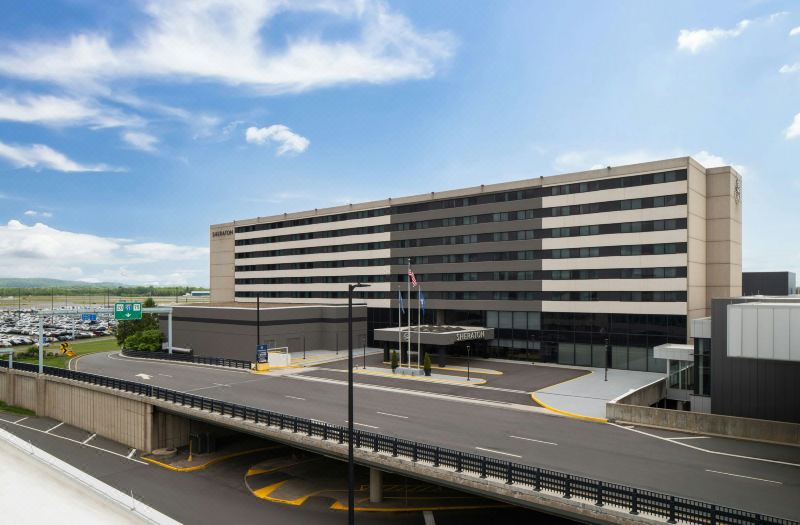 Sheraton Hartford Hotel at Bradley Airport