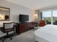 Delta Hotels by Marriott York Отели рядом с достопримечательностью «Парк Нейвсмайр»