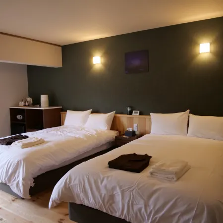 OkiBase kominka Hotel&Cafe
