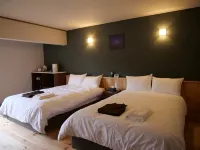 OkiBase kominka Hotel&Cafe - 2-Sterne