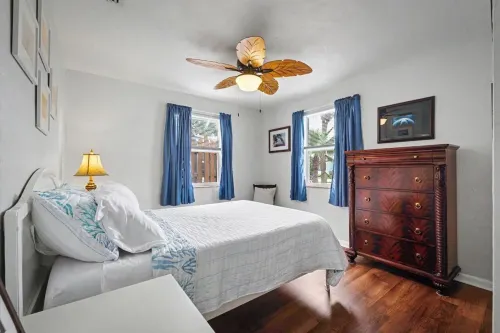 Sea Turtle Bungalow Just 200 Ft to the Beach - 3-Star