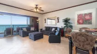 Vacationer's Dream Getaway Ocean Front Condo - balcony