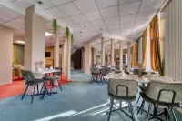 Cit'Hotel l'Escurial - Aamiainen