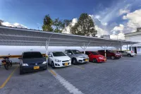 Loft Hotel - parking