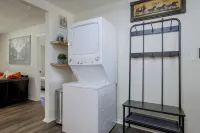 Recently Remodeled Dtwn Frisco Home w/ Yard! - WiFi