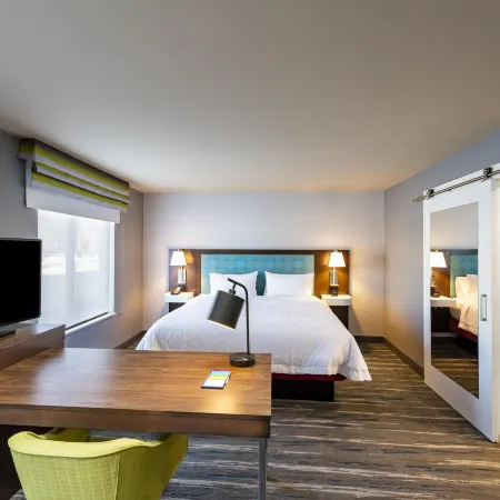 Hampton Inn & Suites by Hilton Keller Town Center Hotels in Keller