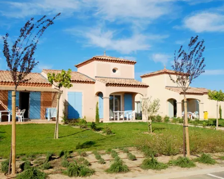 Port Minervois Hotels in Homps