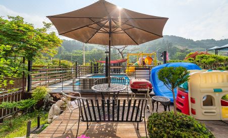 Gapyeong Hillhouse Pension - Housity