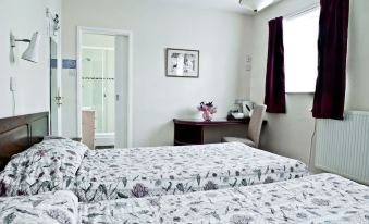 Talbot Hotel - Housity
