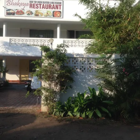 Meya Beach Walk Hotel