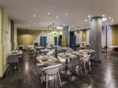 Hotel Mercure Roma piazza Bologna Hotel in zona La Rustica Citta'