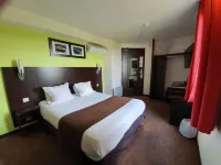 Enzo Hotels Cannes-Écluse by Kyriad Direct Hotels in Cannes-Écluse