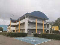 Première Classe Strasbourg Ouest Hôtels à : Holtzheim