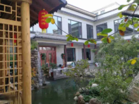 Runxin Guesthouse Отели в г. 