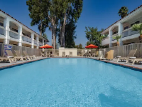 Motel 6 Thousand Oaks, CA Hotels in Thousand Oaks