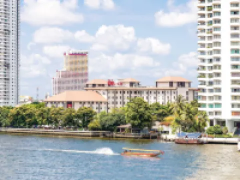 Ibis Bangkok Riverside Hotels near Chao Phraya River